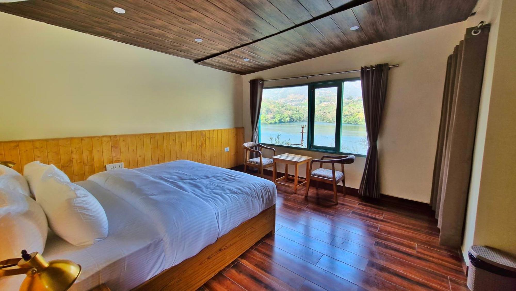 Happy Owls Lakeside Lodge Bhīm Tāl Exterior foto
